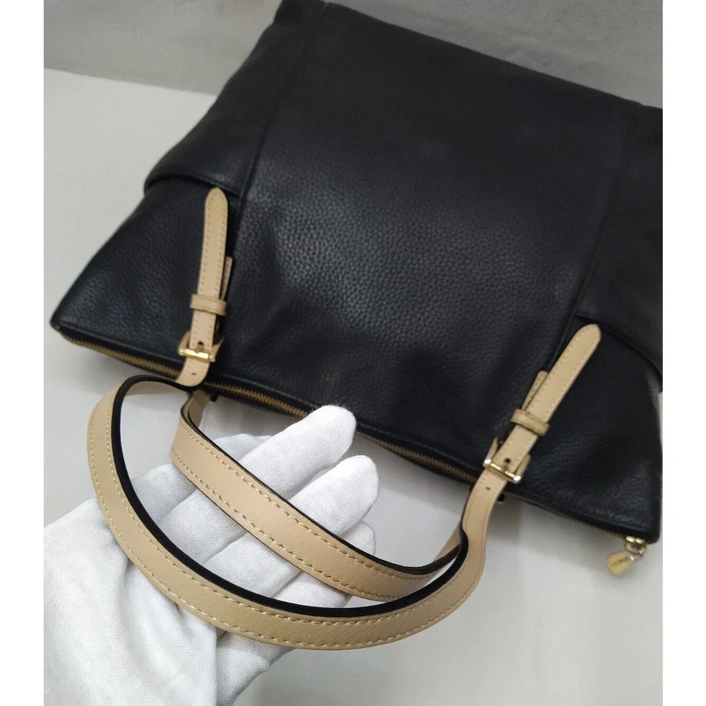 Michael Kors Jet Set Black Leather Double Handles Zipper Closure Tote Bag - Picture 5 of 16